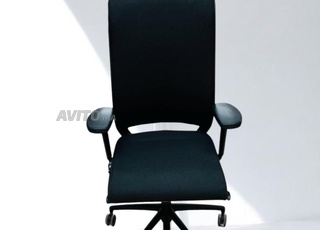 Chaise à roulette Intersthul Hero noir