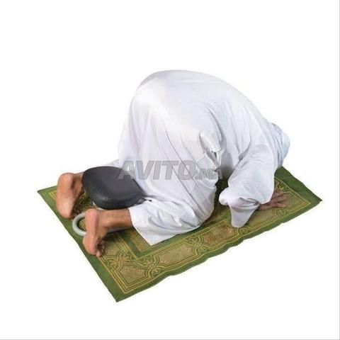 كرسي الجلوس بعد السجود