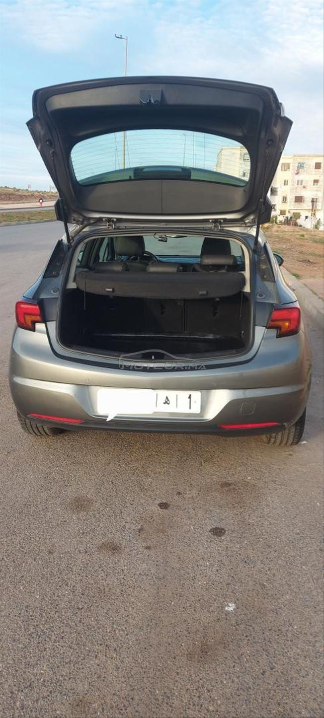 Astra K automatique 