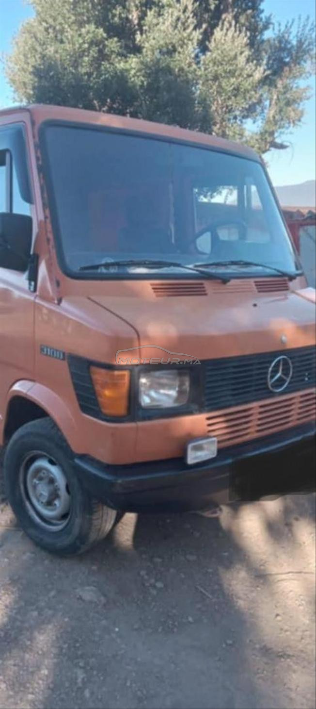 ميرسدس بنز 310د ديزل يدوي 1991 في طنجة