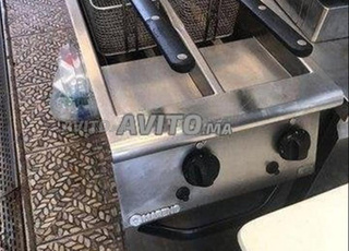 friteuse double sur placard gaz 