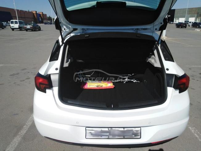 Opel Astra Diesel Automatique 2019 à Fès