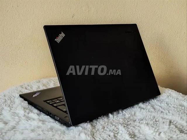 Lenovo i7 Ram 8 Disc 256 SSD écran 14