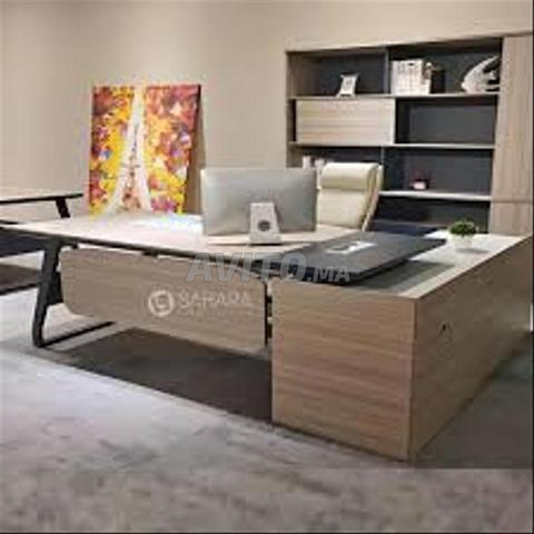 Des bureaux modernes et flexibles disponible - 2