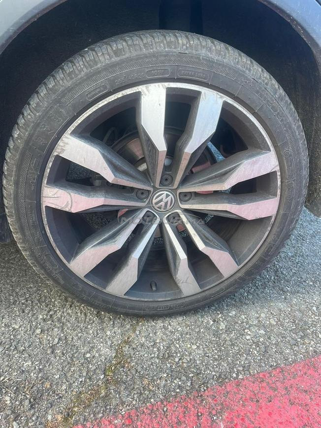 Volkswagen Tiguan R-line 2.0 Tdi