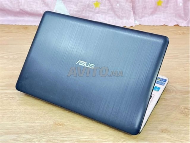 Asus Ram 8 Disc 180 SSD batterie 4h écran 15