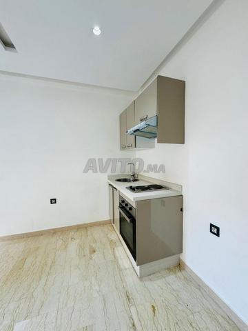 استوديو جديد للإيجار 50 م² بالدار البيضاء معروف - 2