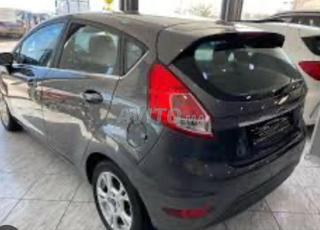 فورد فوكس للإيجار في طنجة