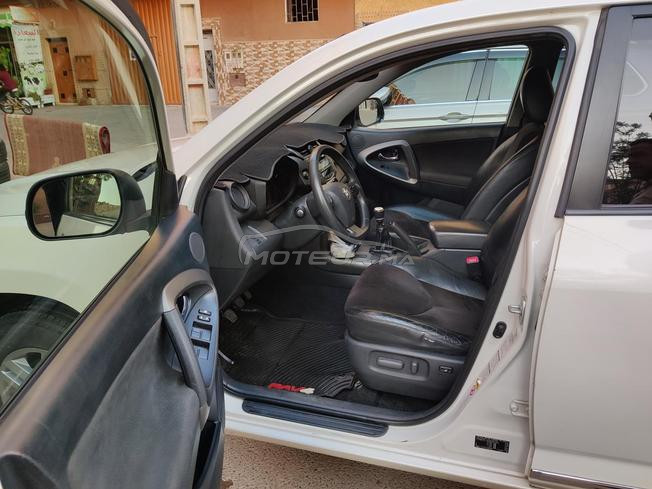 TOYOTA RAV 4 III 2.2 D 4WD