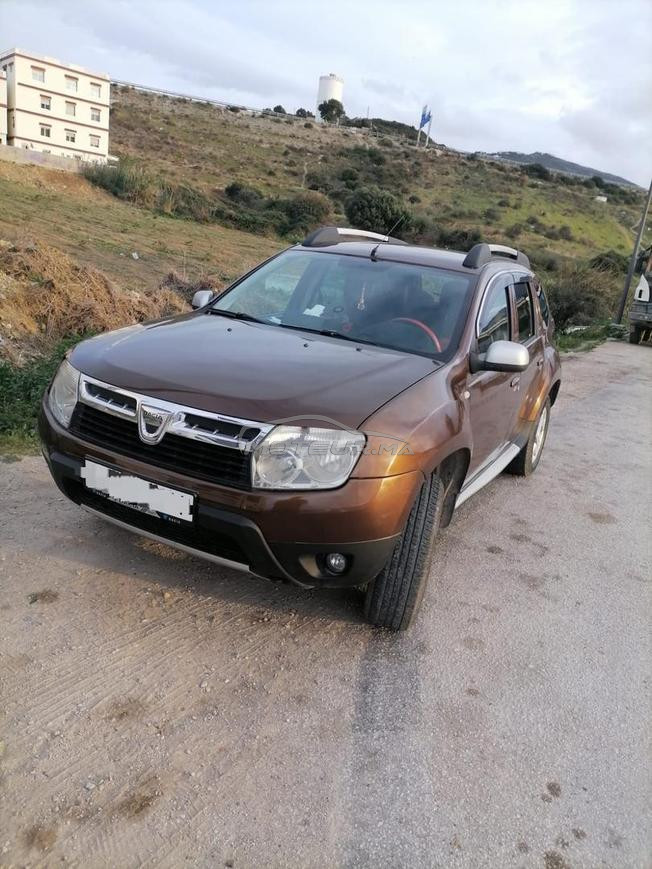 داصيا دوستر ديزل يدوي 2012 في طنجة