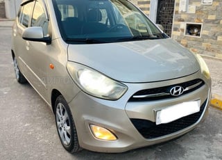 سيارة للبيع