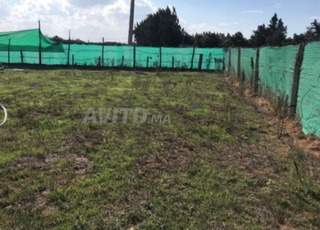 أرض للبيع في العرجات مساحتها 1400m 