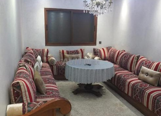 شقة رائعة بفراشها بمشروع باب اناسي