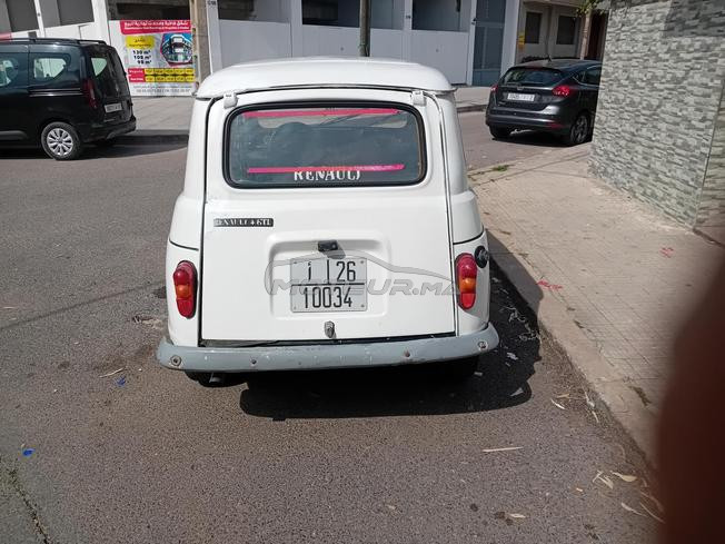 Renault R4