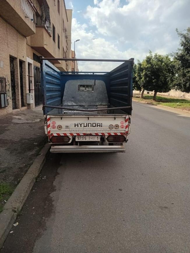 Hyundai H100 
