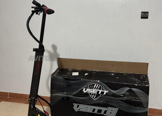 trotinette vsett 8 plus presque neuve