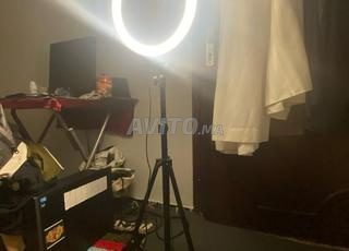 Ring light ba9a jdida bola m3a troi colore