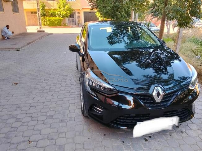 clio 5 très bon état 