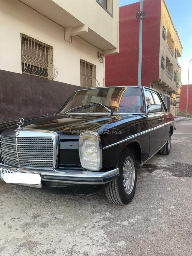 voiture à saisir ...