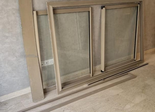 Aluminium du Maroc avec rideaux et cache rideaux