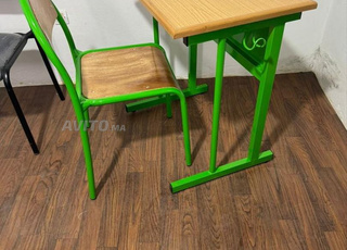 mobilier scolaire/table/chaise/tableau/banc/iso