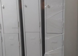 Vestiaire métallique sécurisé / خزائن معدنية آمنة