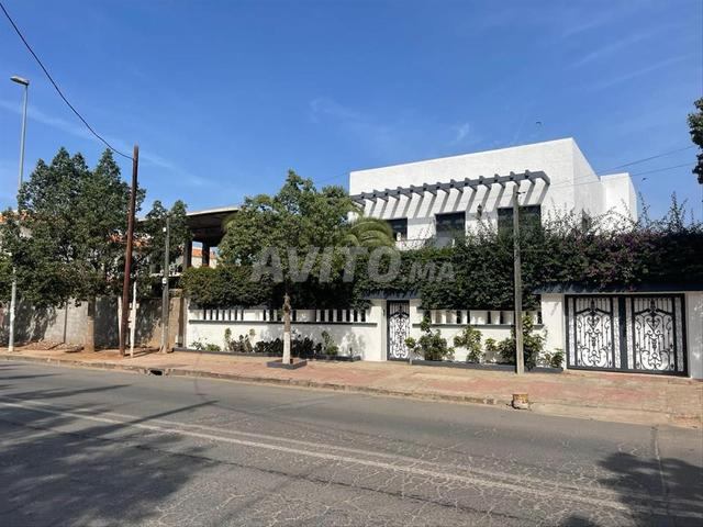 Villa à vendre commercial ain diab à