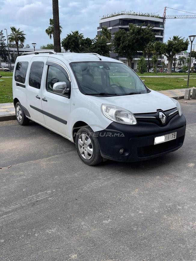 renault kangoo maxi 7 places