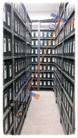 Les étagères de stockage à vendre 