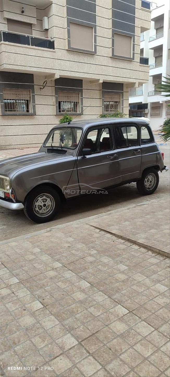 R4 à vendre 