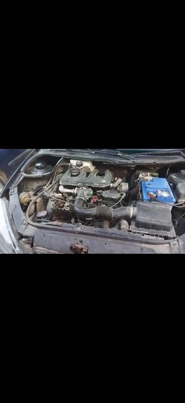 Peugeot 206 Diesel Manuelle 2000 à Casablanca
