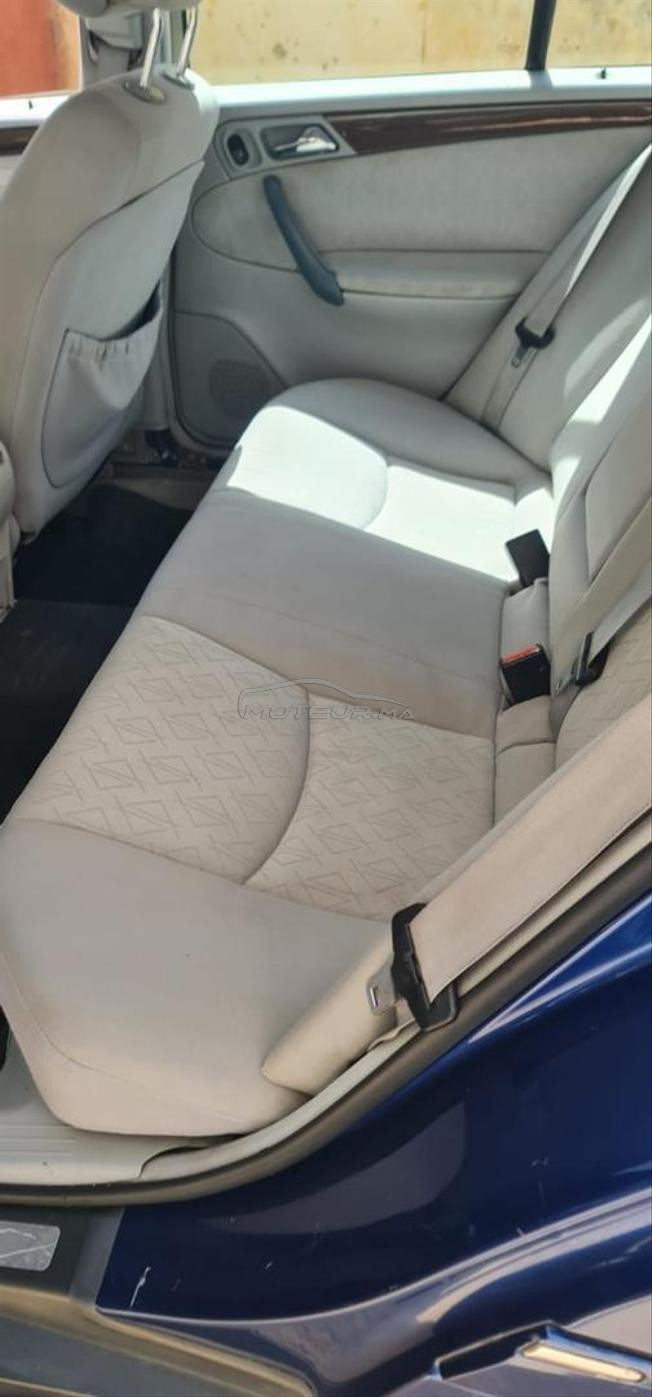 c220 cdi en très bonne état 