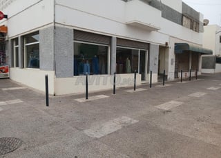 ساروت  محل تجاري للبيع أكادير موقع إستراتيجي 