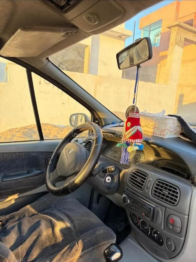 renault scenic                          رونو سينيك