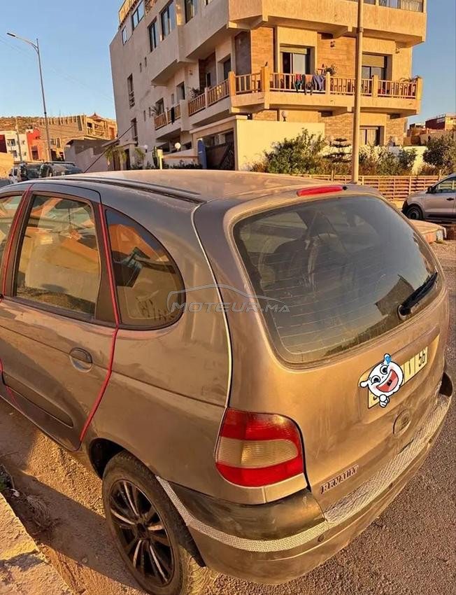 renault scenic                          رونو سينيك