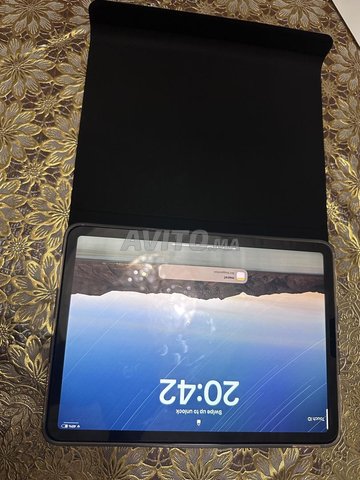 ipad air 4 rosegold 64gb sim wifi  stylo pochet