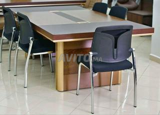 table de réunion sur mesure A TANGER ??