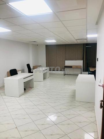 VEND BUREAU NEUF EQUIPE ET MEUBLE 