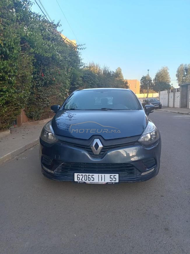 clio 4 très bonne état 