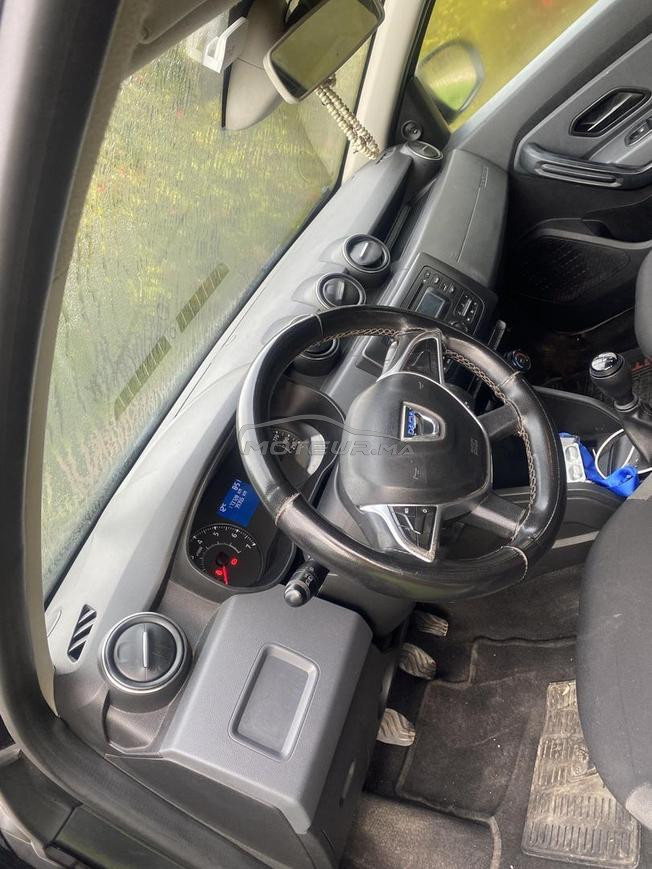 Dacia Duster Diesel Manuelle 2018 à Dar Bouazza