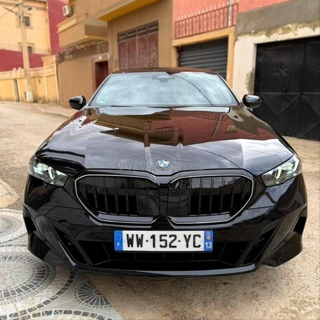 BMW Série 5 Diesel Automatique 2025 à Bounaamane