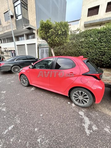 yaris hybrid