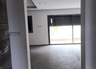 Triplex neuf à vendre 