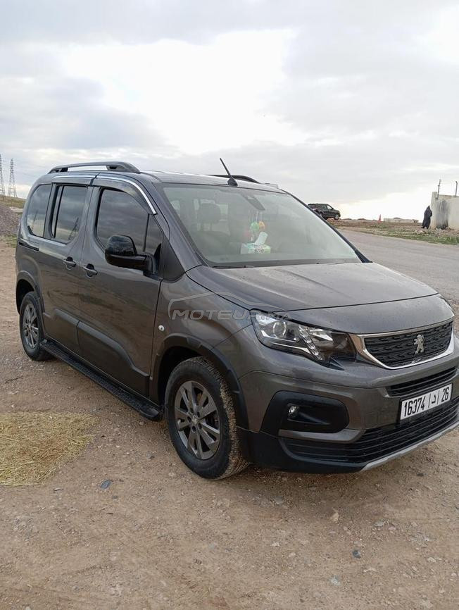 Peugeot Rifter Diesel Manuelle 2021 à Fès