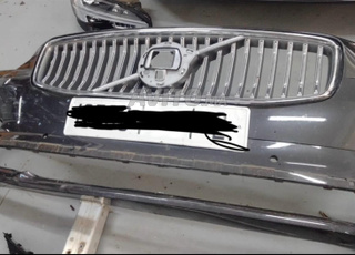 Pare-choc et calandre Avant Volvo S90