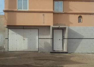 Maison avec écuries et terrains agricole  a vendre