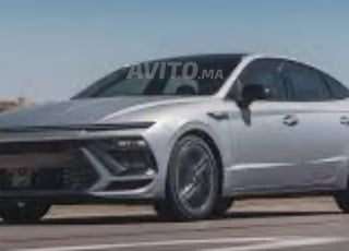 سيارة أكسنت هيونداي للإيجار