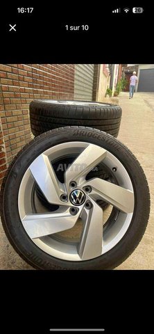 Jante golf 8 dyal 17 baki nqiyin