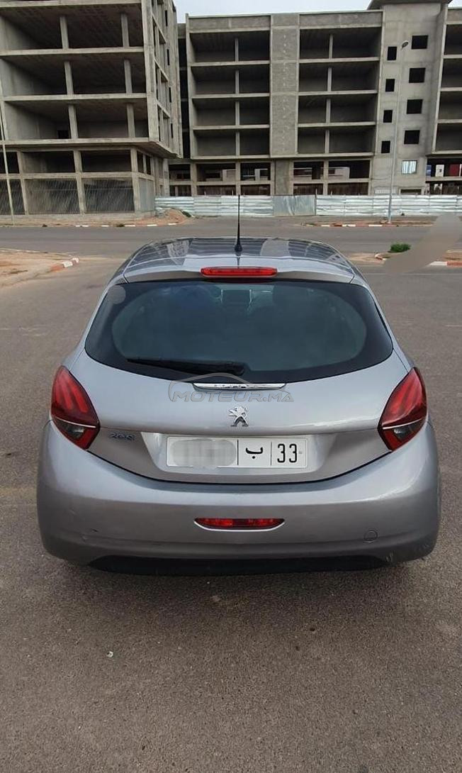 Peugeot 208 Diesel Manuelle 2018 à Agadir