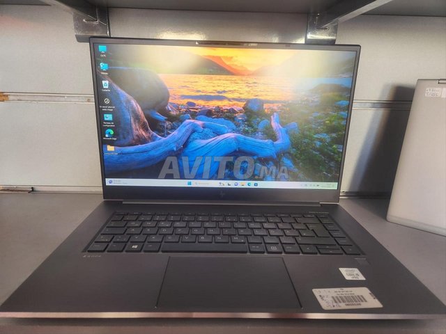 ZBOOK  STUDIO G7 i9-10885H 
